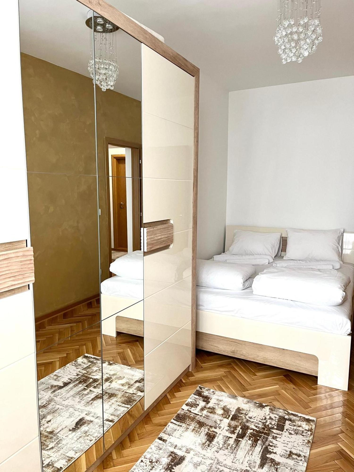 Lumo Apartment Nis Luaran gambar