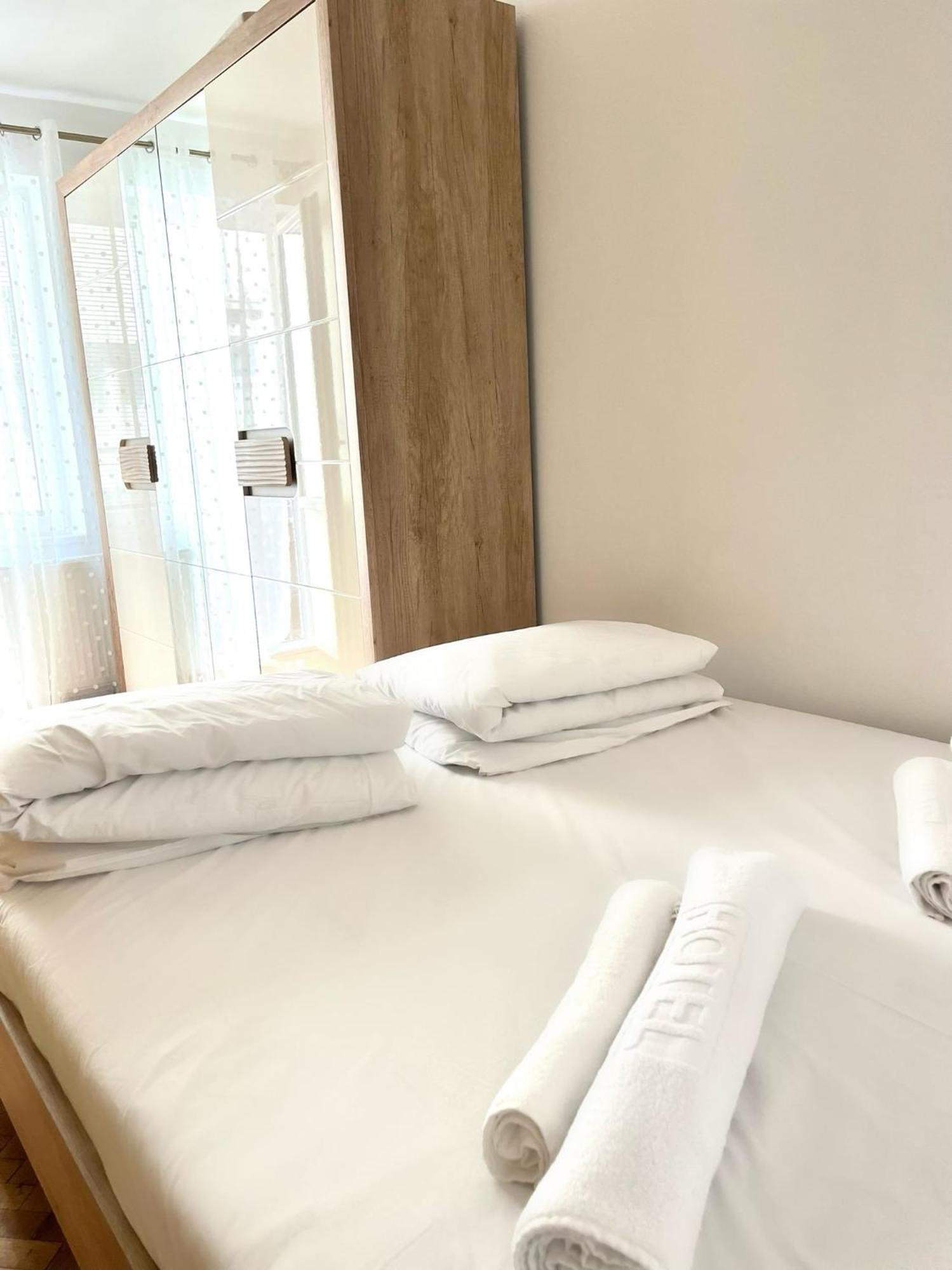 Lumo Apartment Nis Luaran gambar