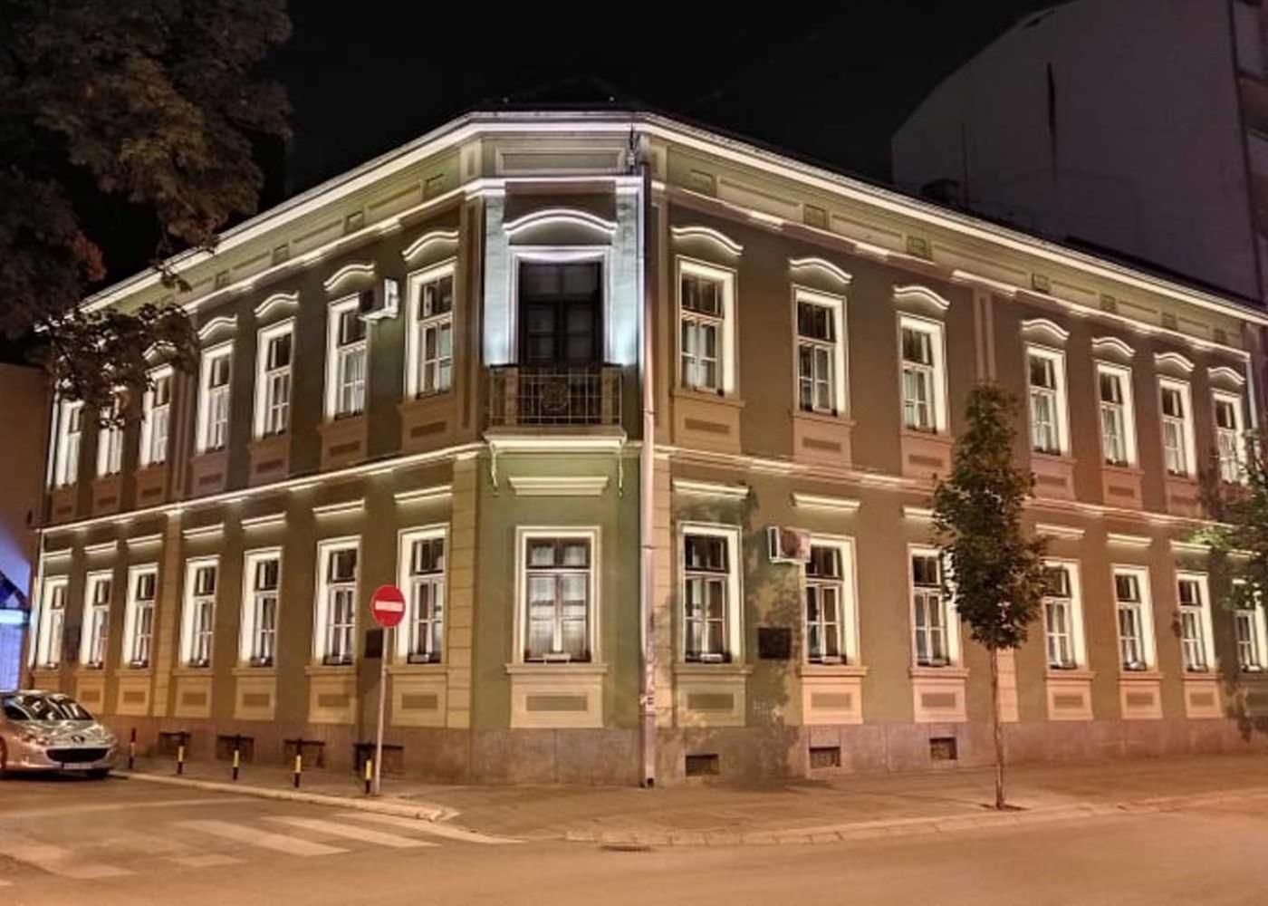Lumo Apartment Nis Luaran gambar